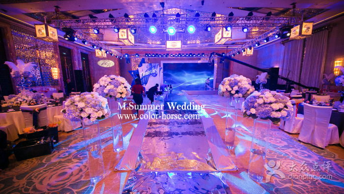 仲夏月圆，爱意永恒 一场高端婚礼策划的艺术与实现